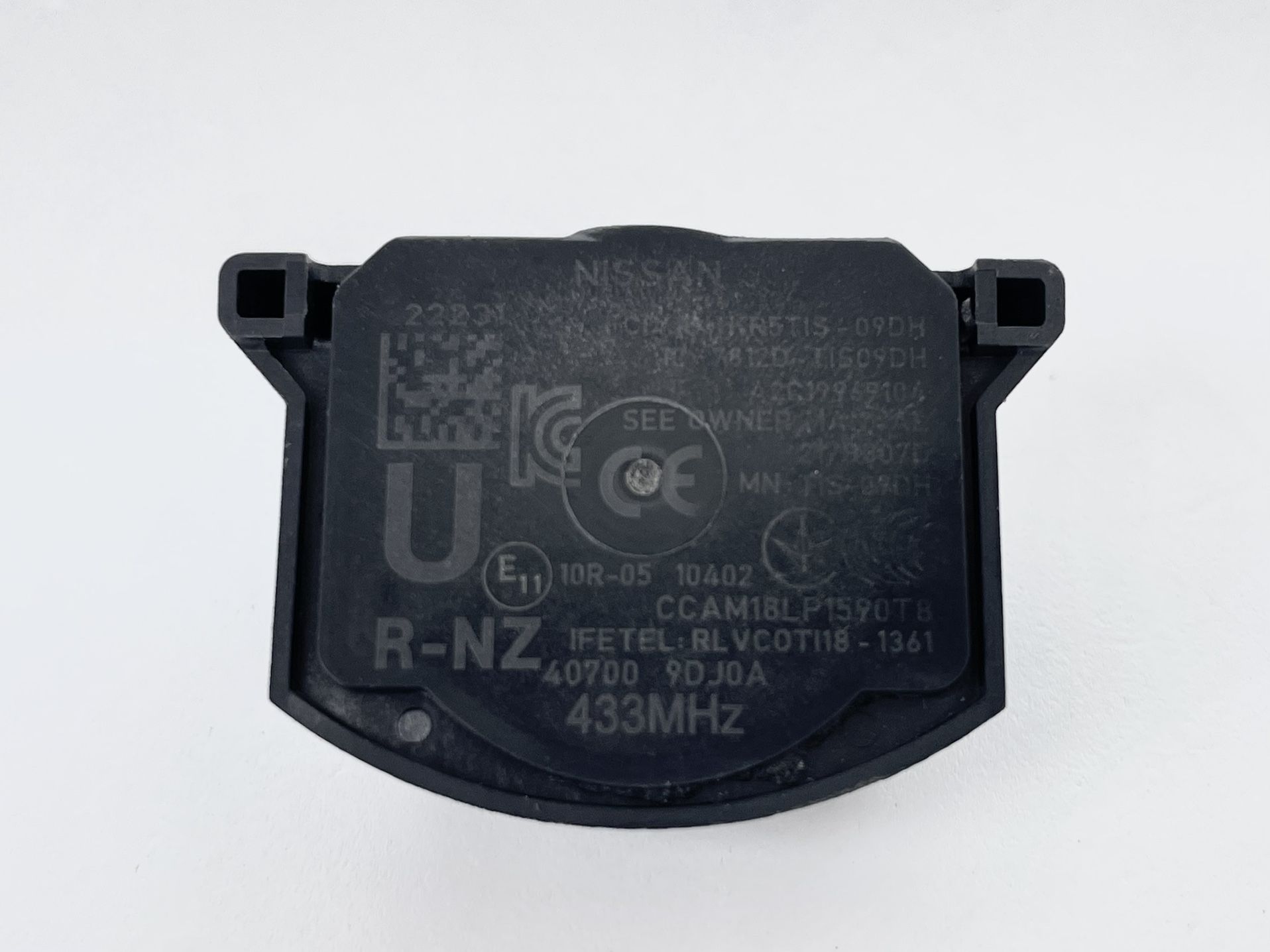 Nissan Pathfinder Murano Tire Pressure Sensor OEM 40700-9DJ0A