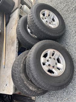 Toyota Wheels with Toyo Open Country Tires