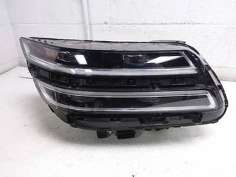 Genesis GV80 headlight