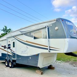 2004 cedar creek by Forest River