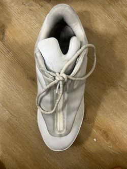 White shai 001