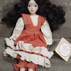 "Laura" Country Meadow Collection by Russ Berrie Porcelain Doll #1668