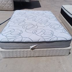 Sealy queen mattress and box spring