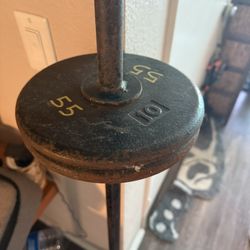 Straight Weightlifting Bar with Weights – Good Condition