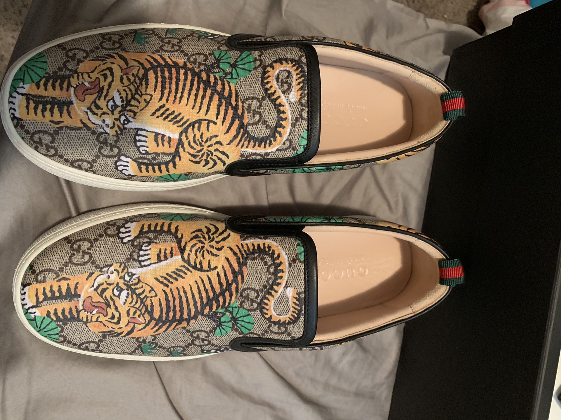 GUCCI Shoes (brand new) yes they are real