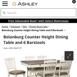 Ashley Table Set Like New