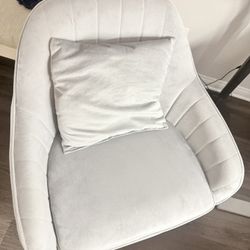 New  Velvet Swivel Chair