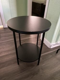 Round Black Table Top