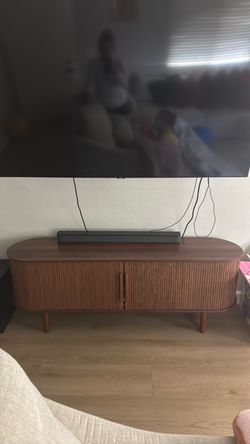 Tv console