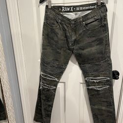 Raw X Skinny Camo