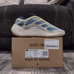 Adidas Yeezy 700 V3 "Kyanite" 