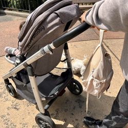 Uppababy Cruz Stroller Set & Meza Carseat and Base Attachment 