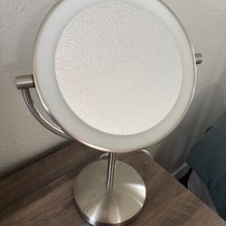 Conair Lighted Makeup Mirror