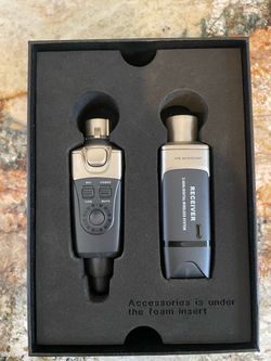 Xvive Audio U3C Set Wireless Plug-On System for Condenser Microphones (2.4 GHz)