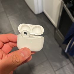 Apple Air Pods (3rd Generation)