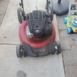 Toro Lanwmore  Sell For Parts Cause It Won't Start