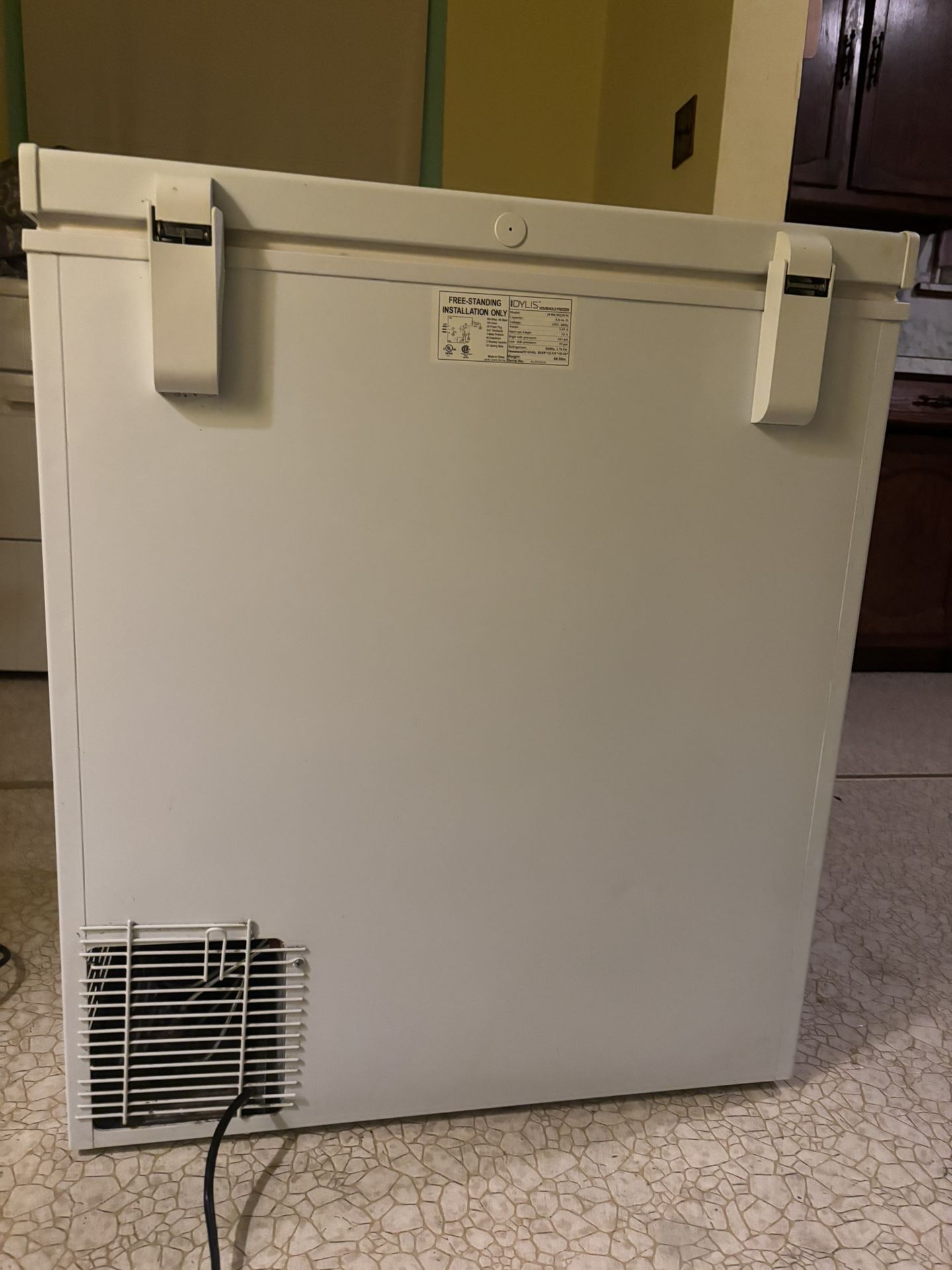 Deep Freezer for Sale ( Mayfair) $50 Or Best Offer