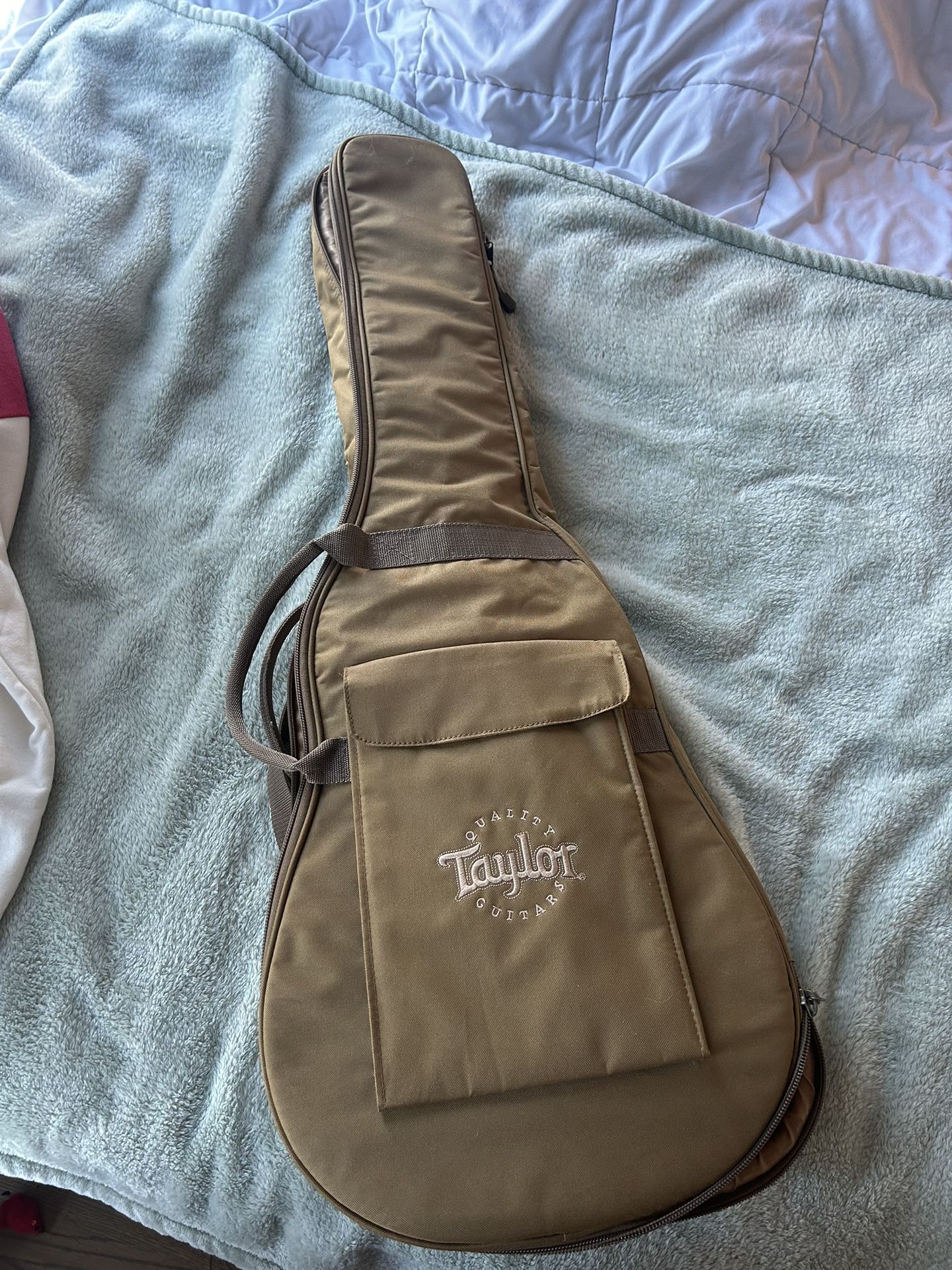 Fender, Squire Acoustic Guitar