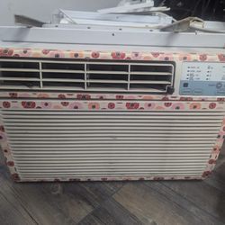 Kenmore 8000 BTU window Air Conditioner 