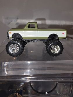 Jada Toys 1978 Chevrolet Cheyenne 4x4 die-cast 1/64