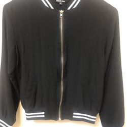 Black Thin Jacket Small/Chamarrita Delgada Smal