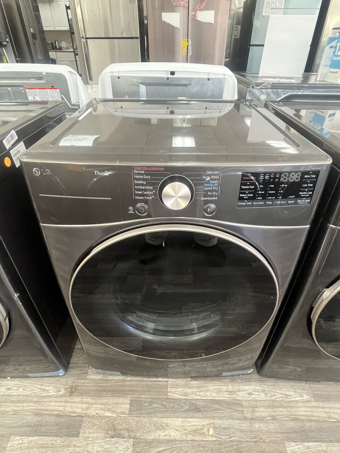 LG 7.4 Cu Ft Gas Dryer, One Year Warranty