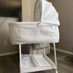 Bassinet 