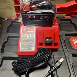 Milwaukee M18 XC 5.0 Battery + M12/M18 Charger Kit (New)
