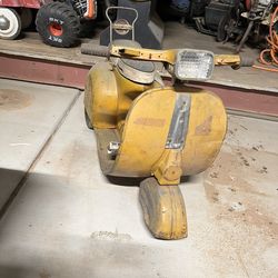 Pedal car Scooter vespa