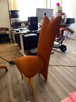 FREE FANCY ITALIAN CHAIRS!