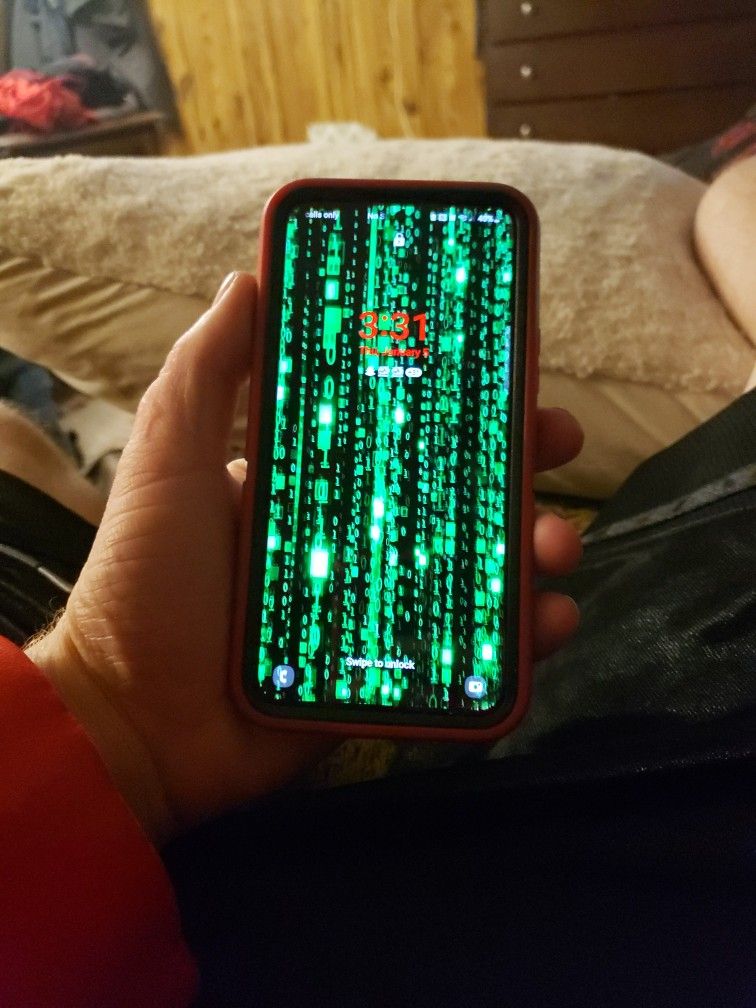 Galaxy S22 FOR SALE 450 OBO