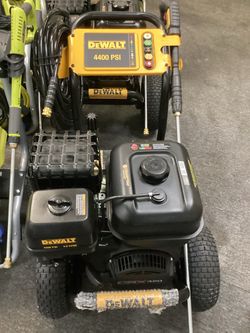 Dewalt 4400 PSI Pressure Washer $700