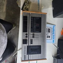 Tandberg TCD-310 3 Motor Cassette Deck With Owners Manuels. Working