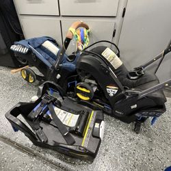 TWO Doona Car Seats With THREE bases 