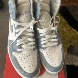 Jordan 1 High Hyper Royal Size 13