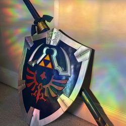 Legend of Zelda Link's Master Sword & Hylian Shield