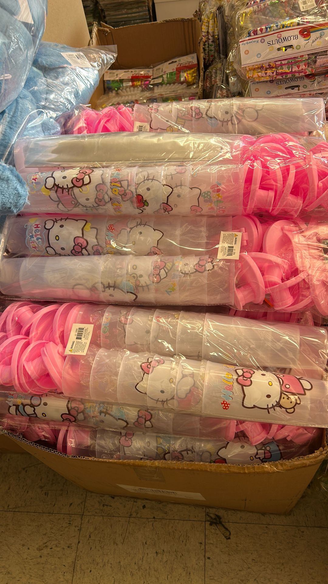 12pcs Hello Kitty  Water Bottles Cups