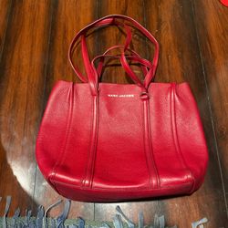 Marc Jacobs red leather tote bag #luxurybags the shopper tote 