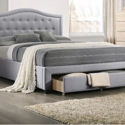 BRAND NEW QUEEN PLATFORM BED FRAME WITH MATRESS INCLUDED $389