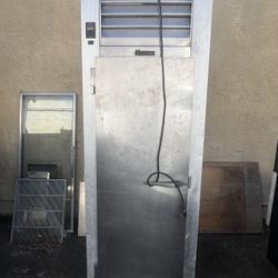 Commercial Refrigerator 