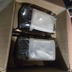 87' to 91' Ford Truck Headlight ASSEMBLY