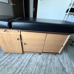 Massage/spa Bed W/ Storage 