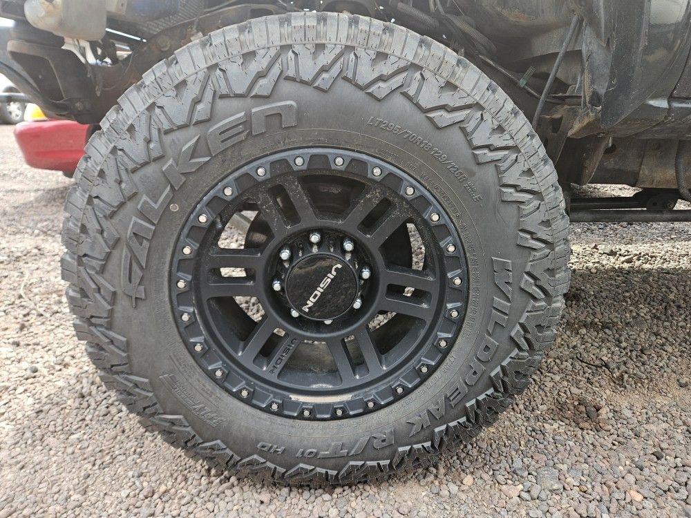 Vision Wheels w/Falken Tires