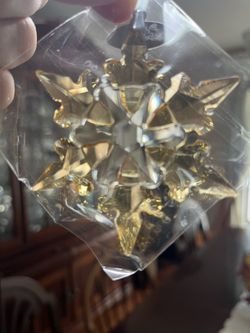 Glass Snowfall Christmas Decor