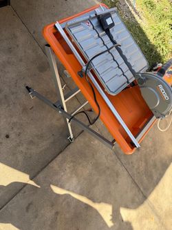 RIDGID 9-Amp 7 in. Blade Corded Wet Tile Saw with Stand