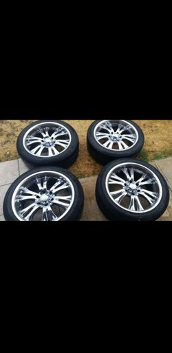 20 inch 6 lug chrome rims and 20 inch tires for Trucks and SUVs