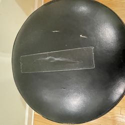 4 Leg Hydraulic Drum Throne  