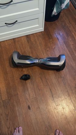 Hoover board has blue tooth