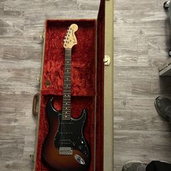 2009 Fender Stratocaster American Special HSS 3 Color Sunburst W/ Hard Case