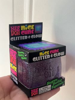 Needoh glitter and glow